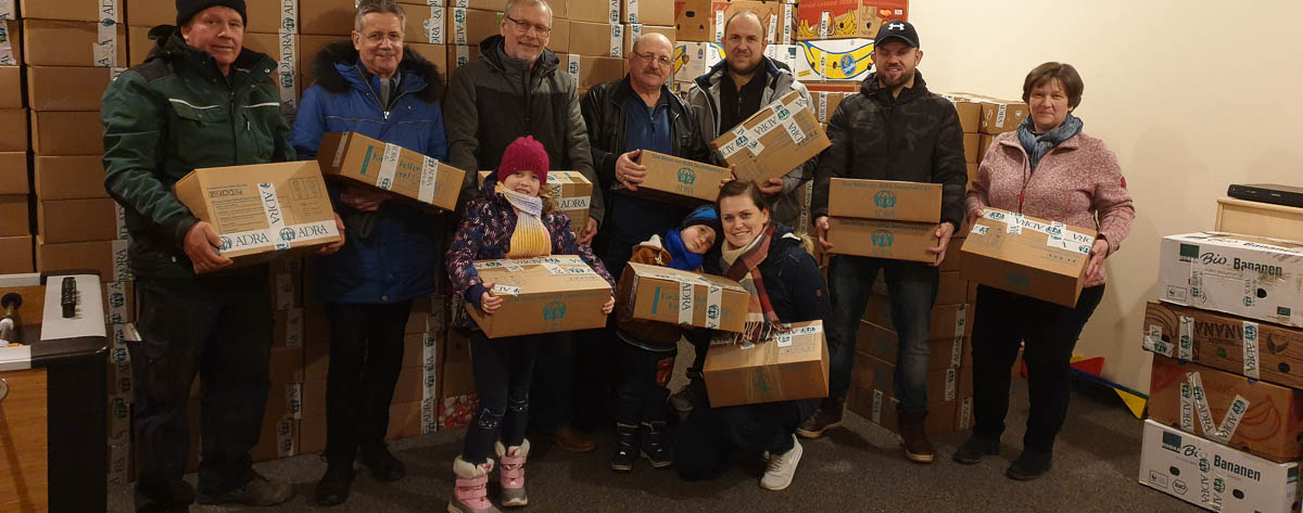 Transport der Päckchen  zur Aktion Kinder helfen Kindern 2019 in Landshut nach Serbien gestartet