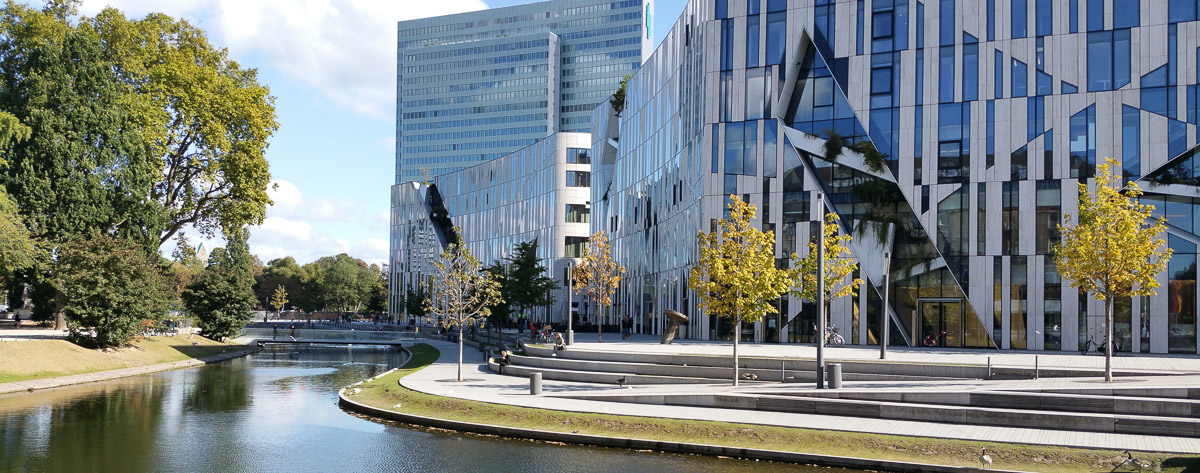 moderne Architektur in der Innenstadt von Düsseldorf