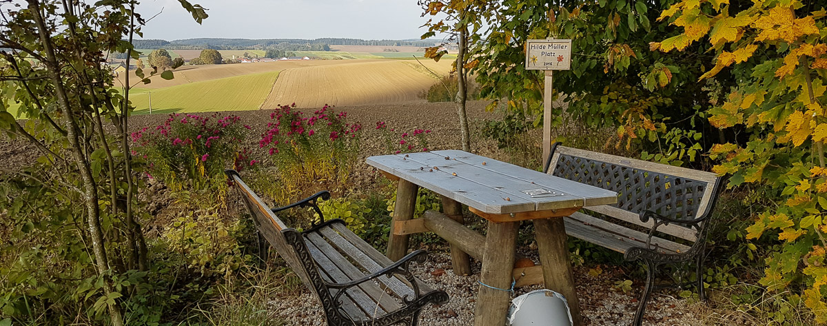 Hilde Müller Platz im Herbst